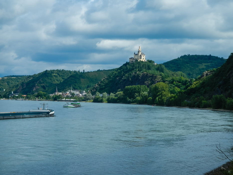 Blick auf die Marksburg