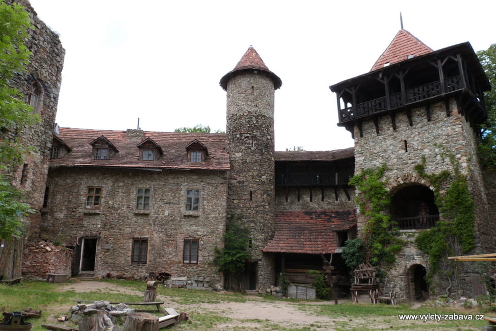 Nový hrad u Adamova, Moravský kras