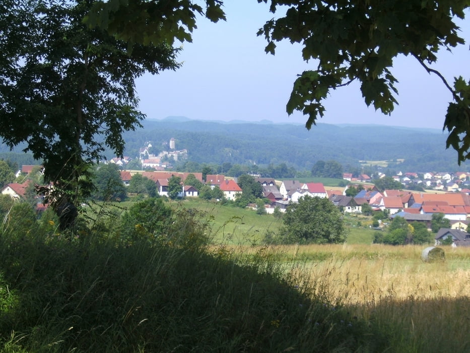 Neuhaus/Pegnitz: Maximilians-Grotte Rundweg