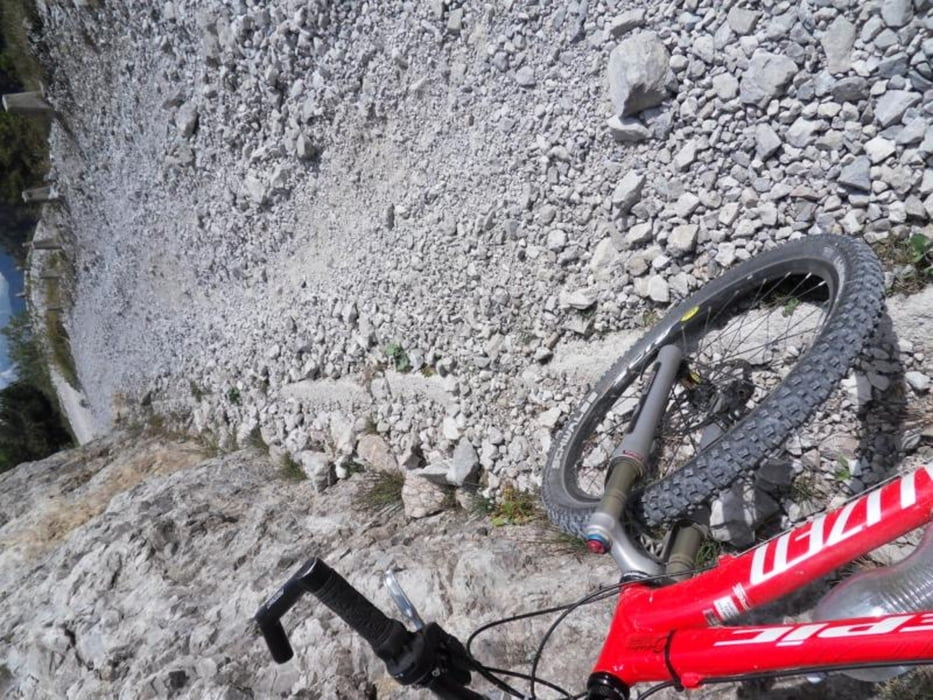 Gardasee: Alte Kriegswege mit dem MTB - Tremalzotunnel