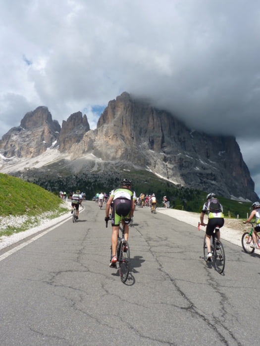 Sellaronda mit Falzarego und Valparola