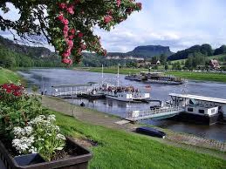 Vom Kurort Rathen vorbei am Lilienstein nach Halbestadt und Königstein