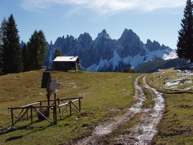 Rif. Tita Barba (Dolomiti - Cadore)