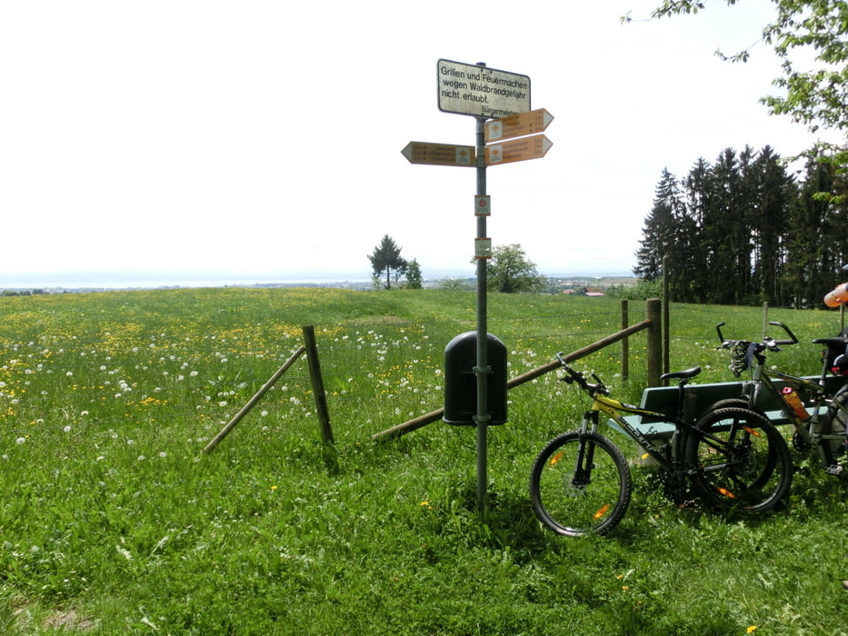 Zum "Spargelbauern" Landerer