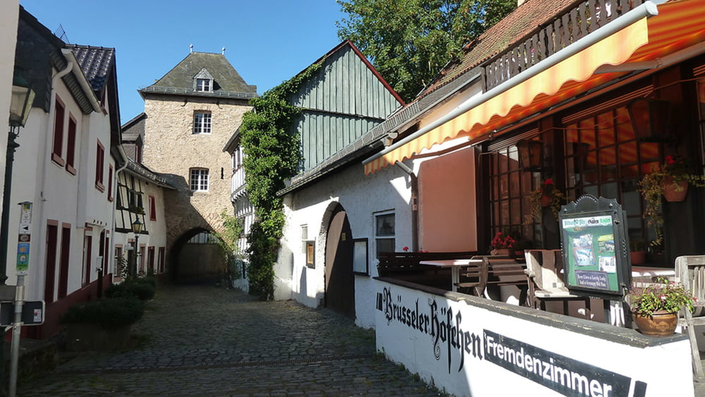 Der Eifelsteig: 6. Etappe, Kloster Steinfeld - Blankenheim