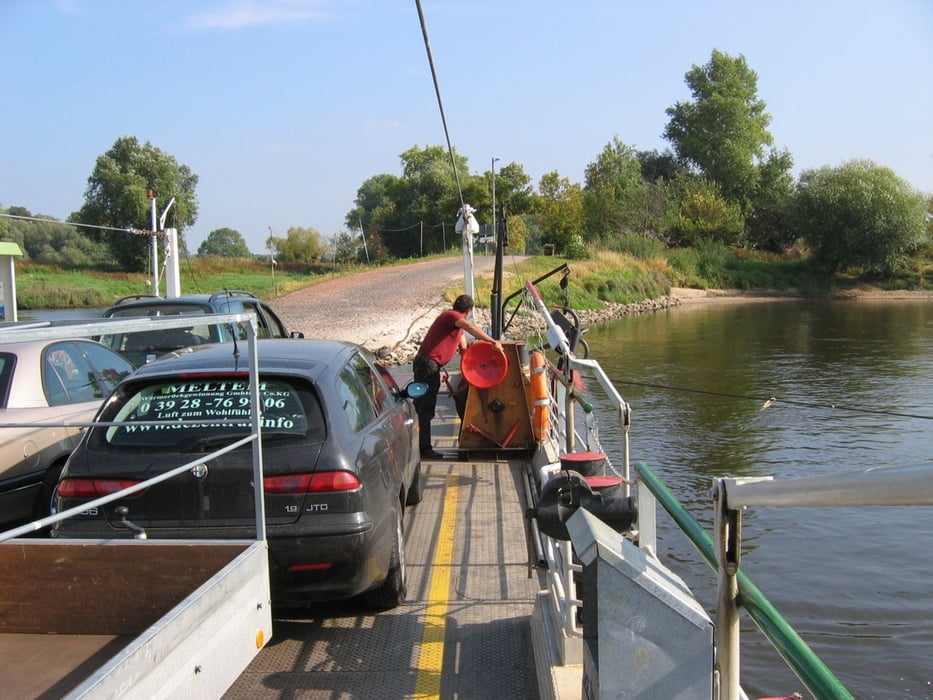 Elbe 3 Fähren Tour