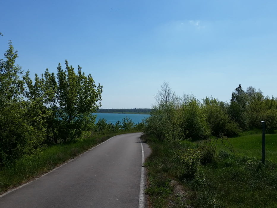 Runde Zwenkauer See und Cospuder See mit Bisturmshöhe