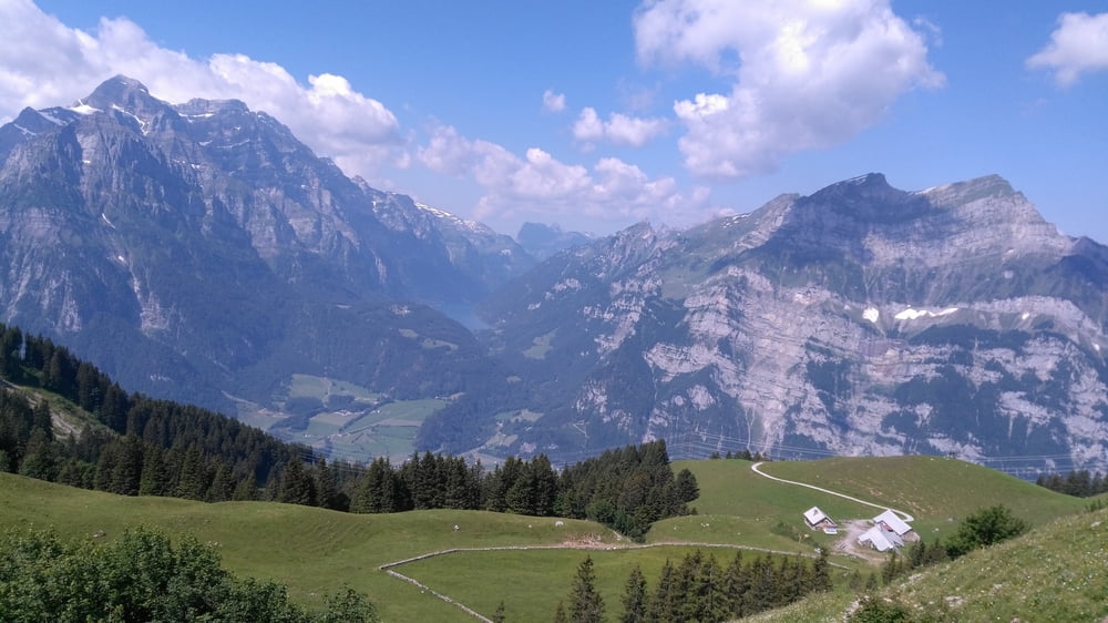 KtGL, Singletrail Mulleren Mollis (mit Trailvideo) 
