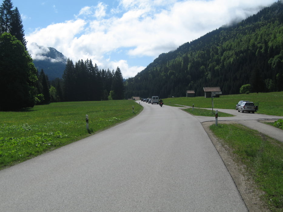 Tour von Pfronten durchs Achtal zum Froggensee