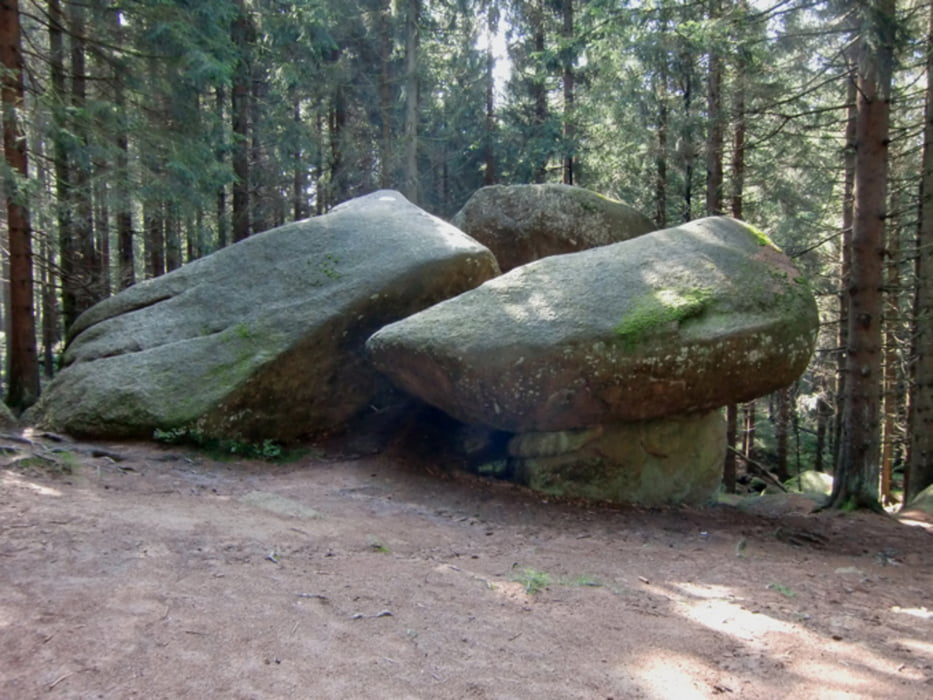 Dreibrodesteine - Sonnenberg - Rehberg