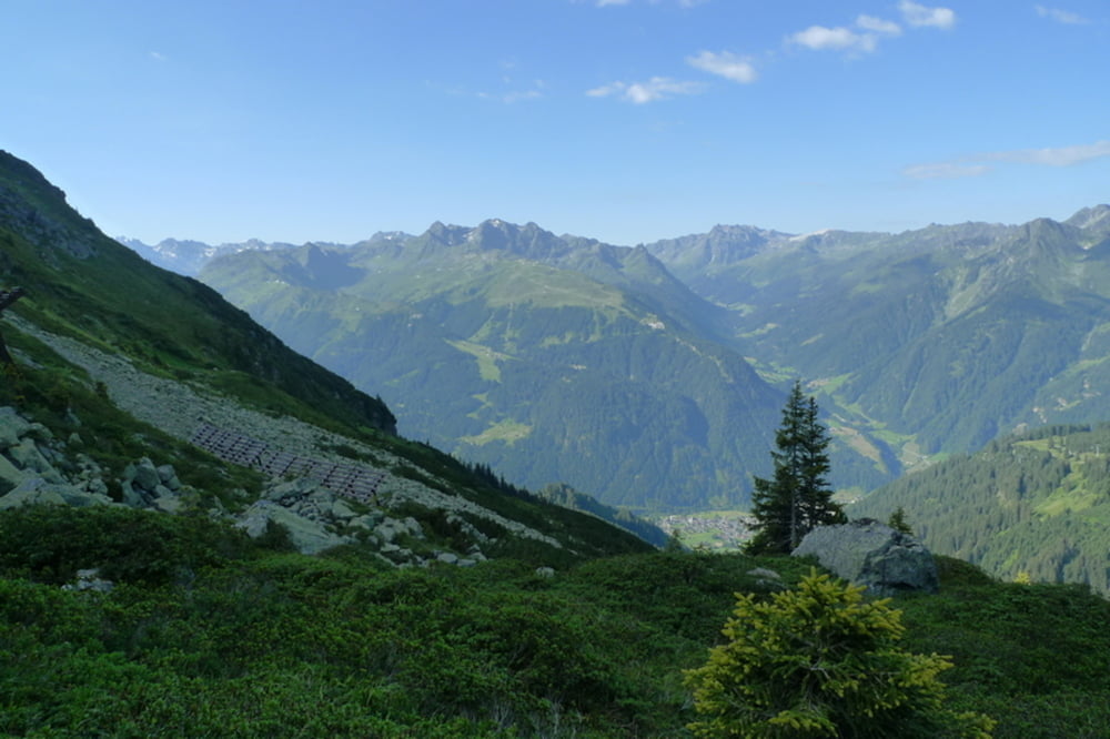 In zwei Richtungen