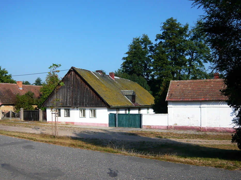 Okruh přes Obědovice,Hrádek u Nechanic a Mlékosrby