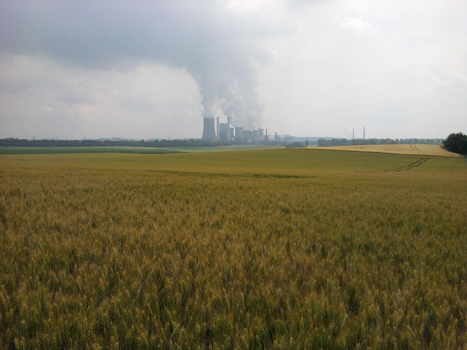 Zu den Dreckschleudern, von der Höhe von Anstel zurück in die Rheinebene