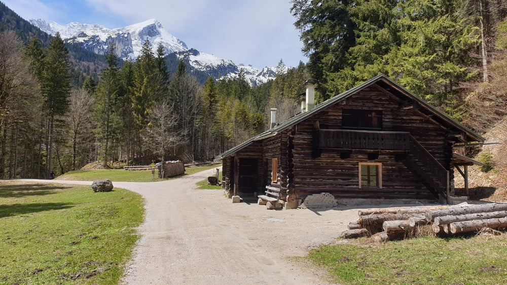 Von Garmisch-Partenkirchen ins Reintal zur Reintalangerhütte und zurück