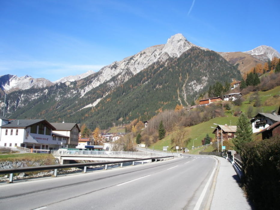 Herbstliche Fahrt von Zams nach St. Anton a.A.