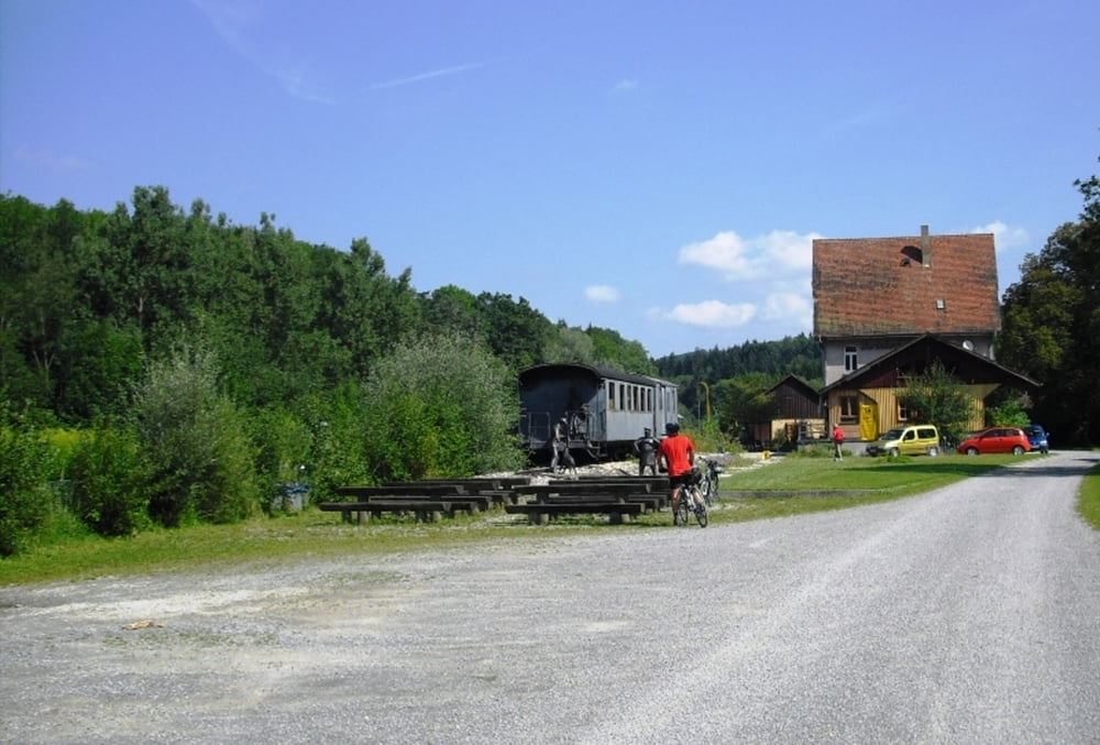 Durchs Schussental zum Bierkrugmuseum