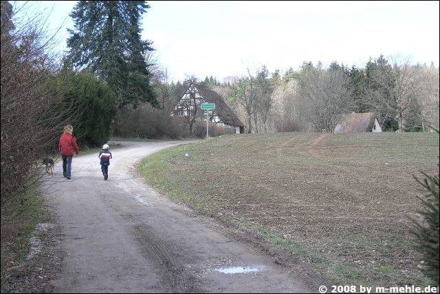 Karpfenweiher und Kirchen im Aischgrund (Steigerwald)
