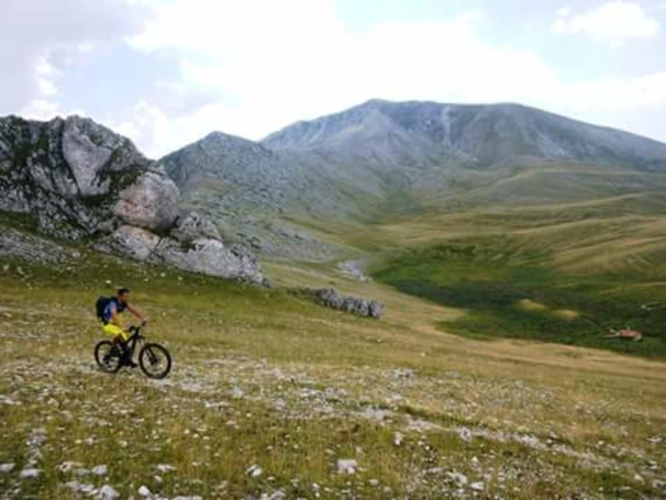 VALICO DEL CARAPALE - LE CIMINIERE