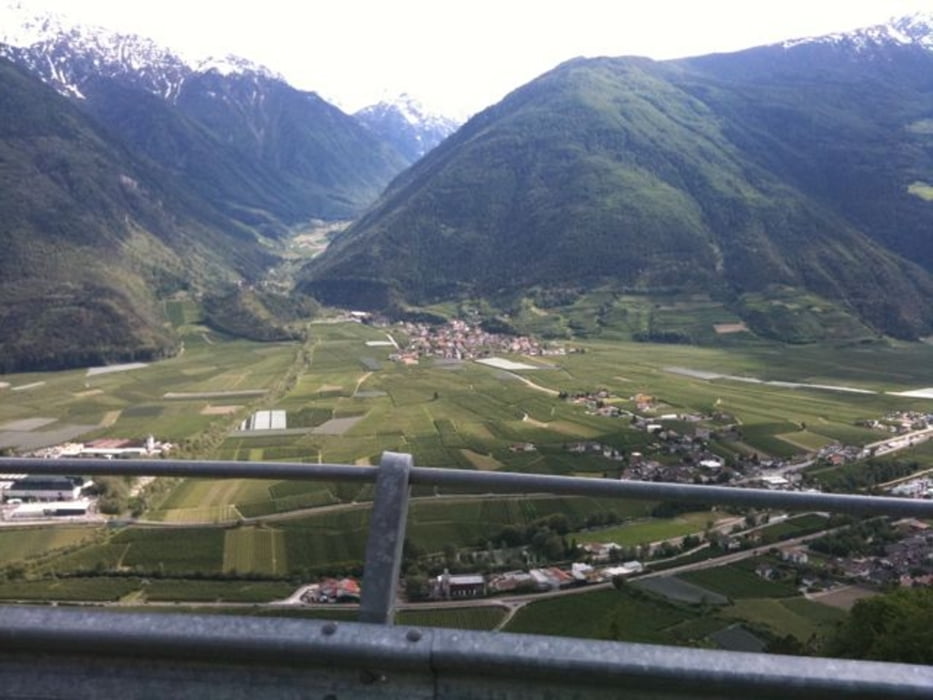 Latsch Jausenstation Ratschill und Downhill