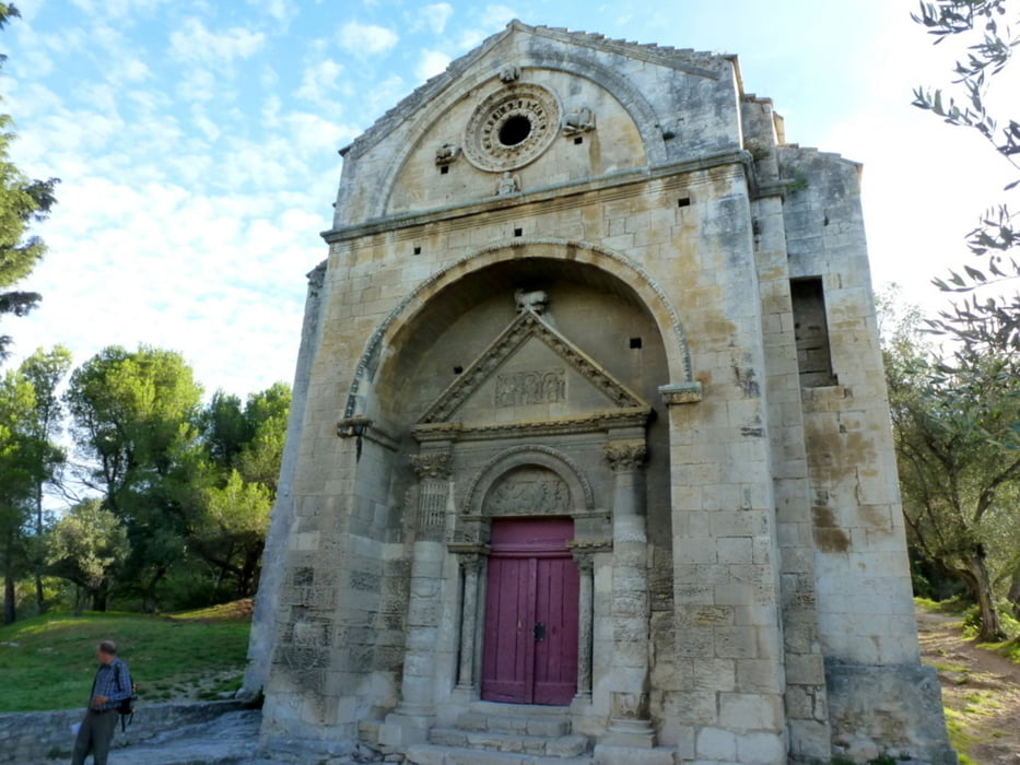 Von Chapelle Saint-Gabriel de Tarascon nach Les Baux de Provence
