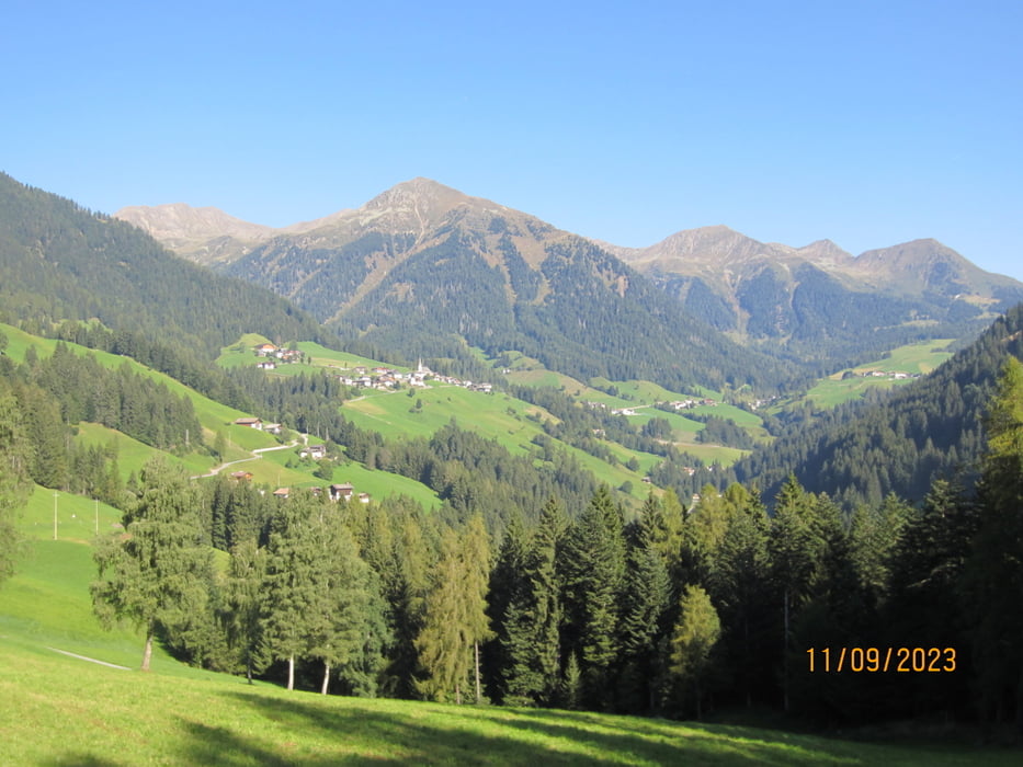 Malghe delle Maddalene(Hochalmen). Von Rumo-Proveis-Laurein(nr.1430 Visit Trentino).