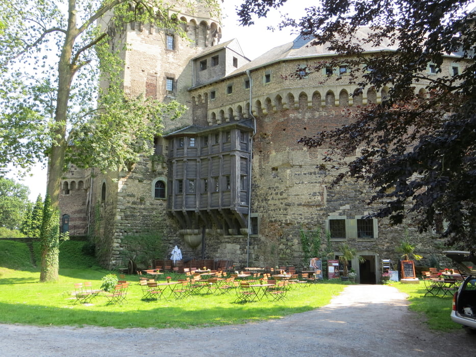 Runde: Hitdorf - Tagebau Hambach - Hülchrath - Zons