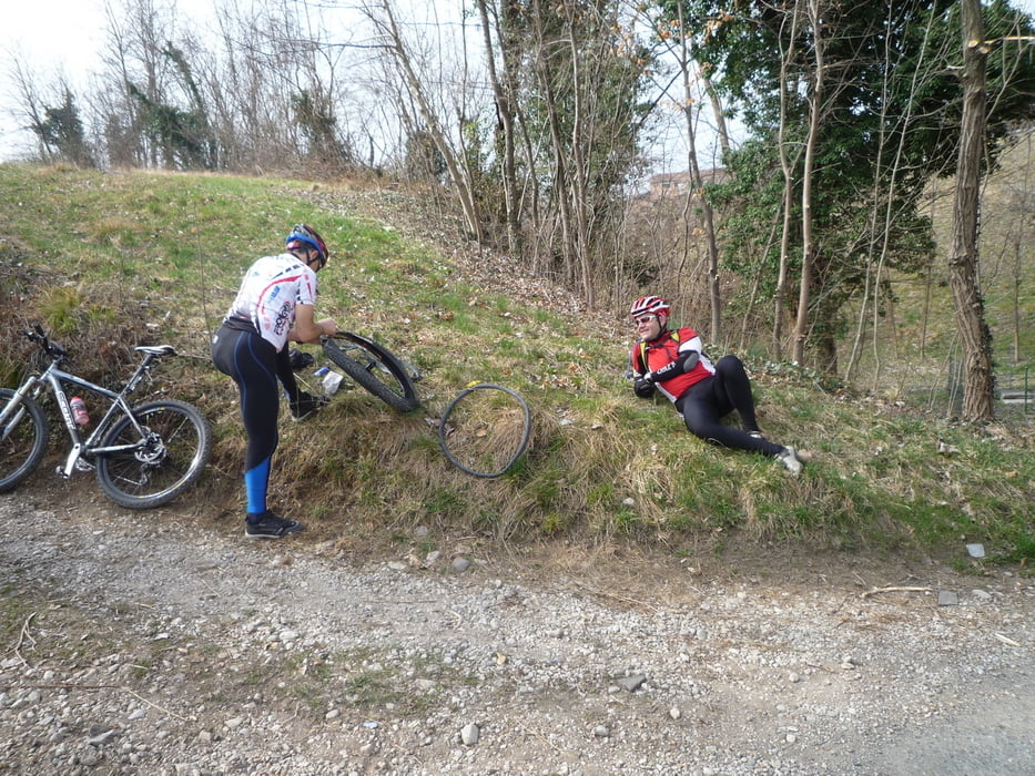 Da Tovena sulle colline dei dintorni