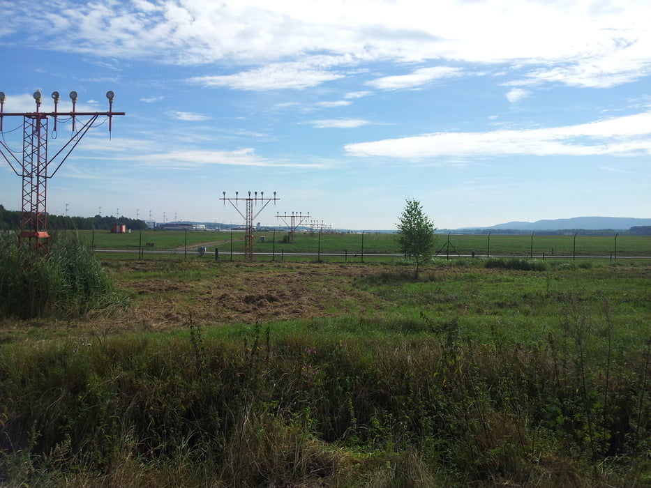 Von Ramstein aus um die Air Base