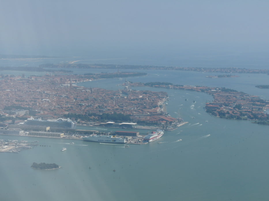 Die Inseln vor der Lagune und die Lagunenstadt Venedig (MTB-Schiffstour)