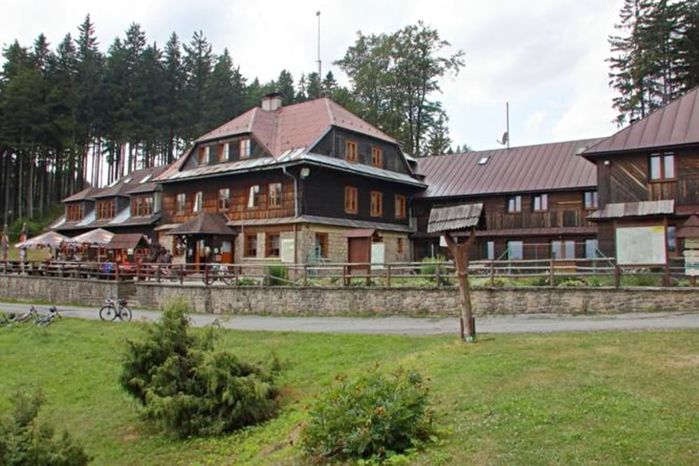 Nový Hrozenkov -Vsetín -Vsácký Cáb -Santov -Soláň -Karolinka