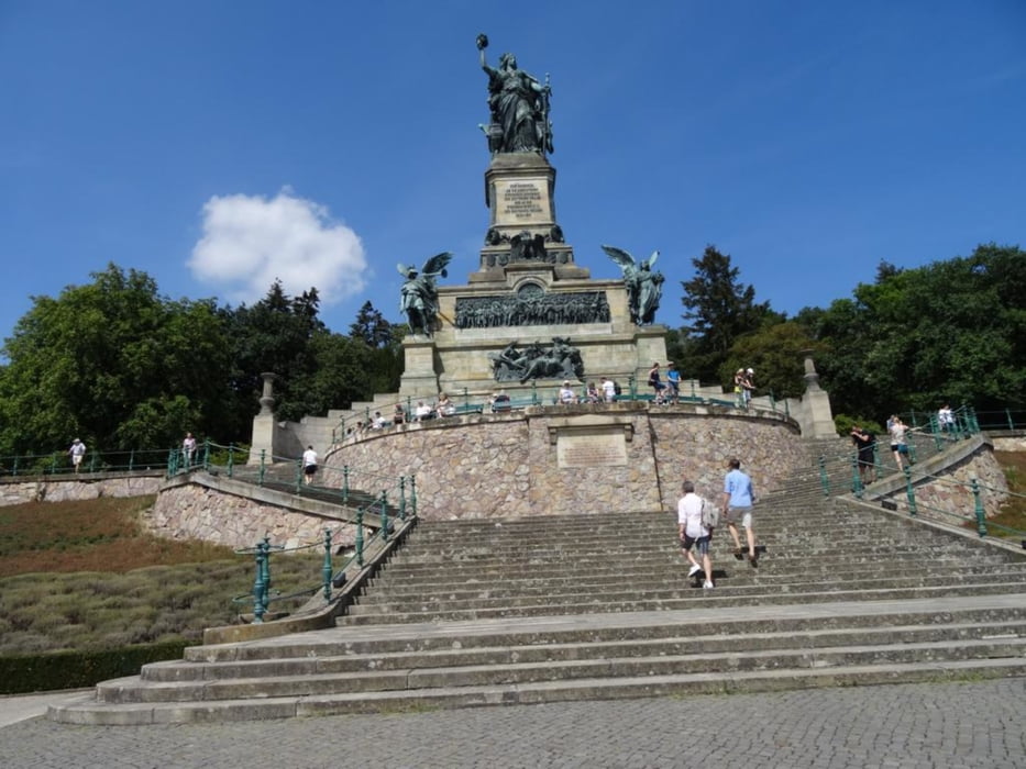 Ruedesheim (Rhein) - Osteinscher Park - Niederwalddenkmal