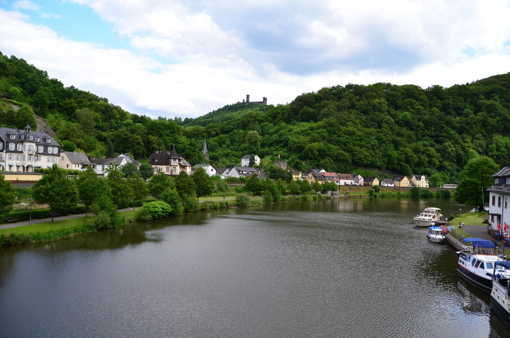 Diez rondrit