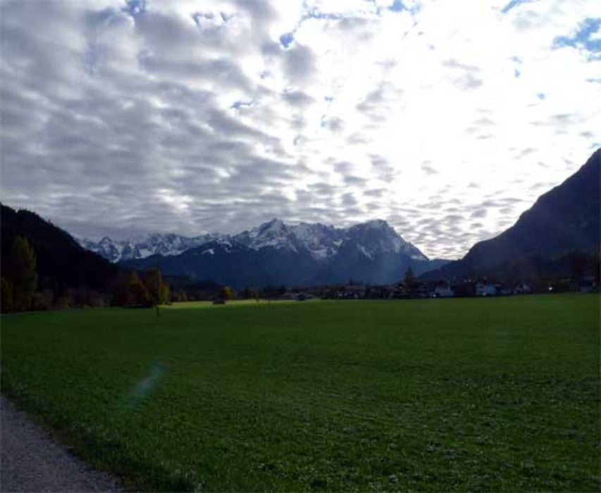 Von Eschenlohe über Wallgau auf die Esterbergalm