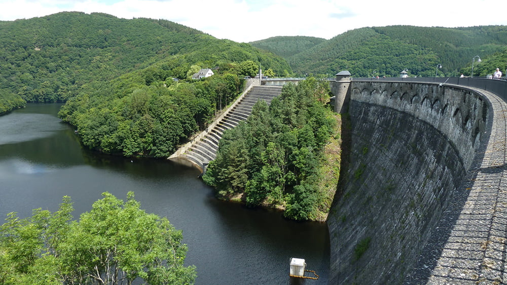 Der Eifelsteig: 4 Etappe, Einruhr-Gemünd