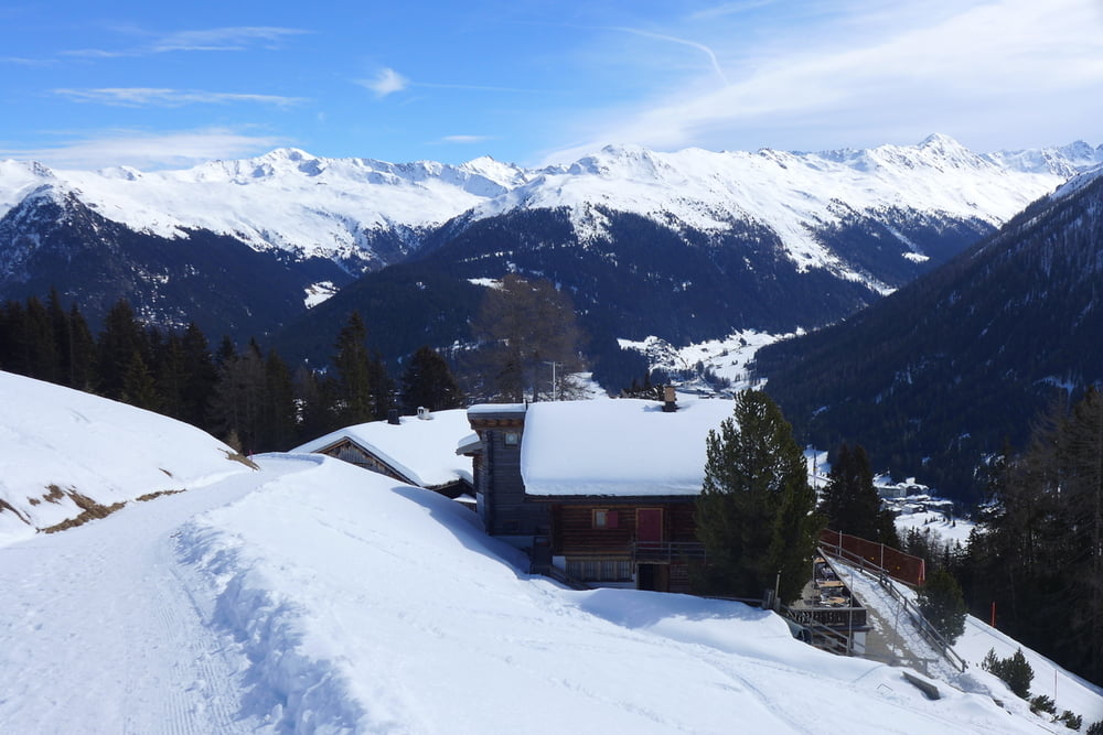 Winterwandern auf der Schatzalp und Strelaalp