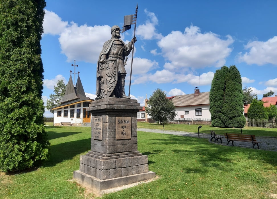 Hlinsko -Krucemburk -Velké Dářko - Milovy -Dědová