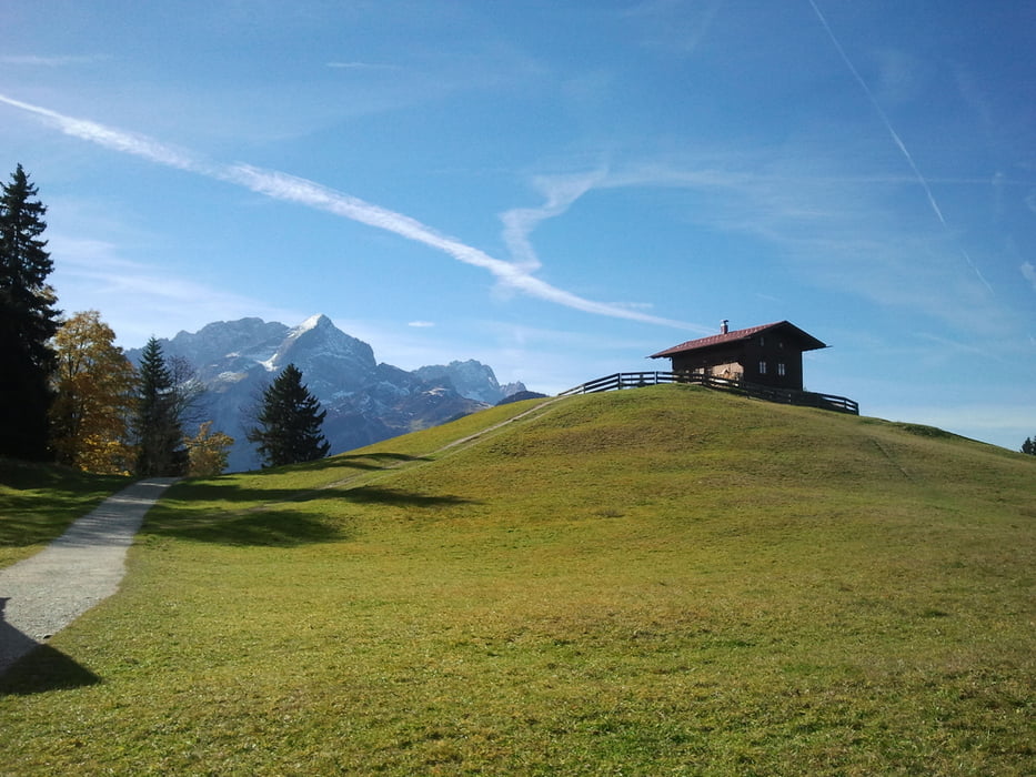 Von Partenkirchen auf den Eckbauer, nach Hntergraseck und über hohe Brücke und Partnachalm wieder zurück