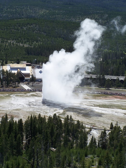 Yellowstone - Old Faithful Walk