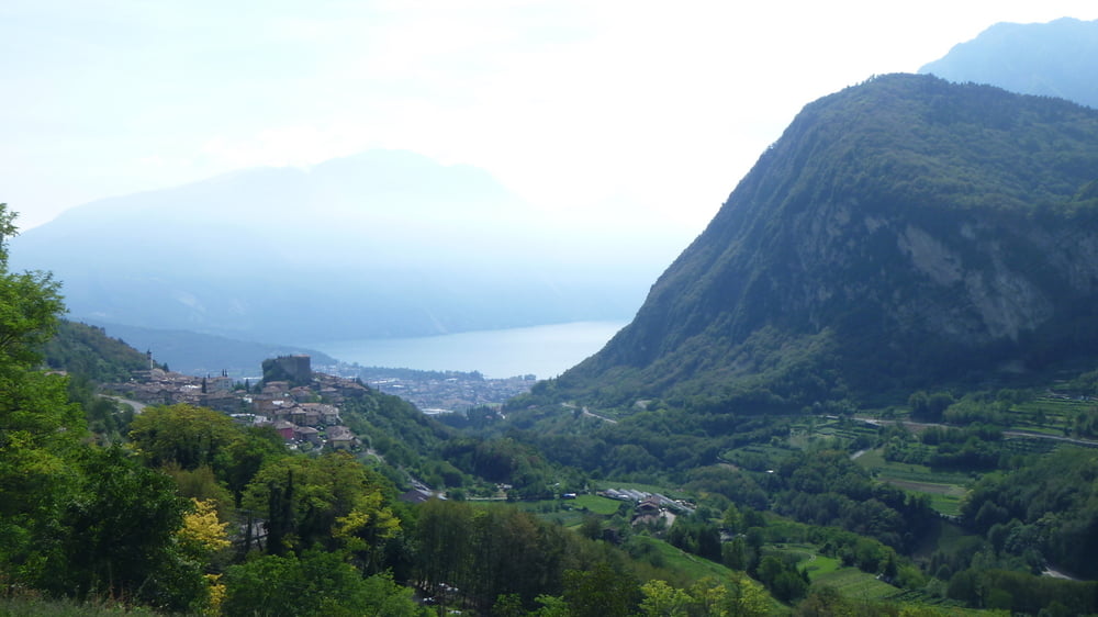 Trentino: Lago di Tenno (V2=Asphalt)