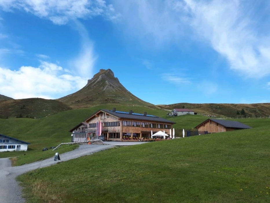 Damüls - Bike and Hike auf die Mittagsspitze