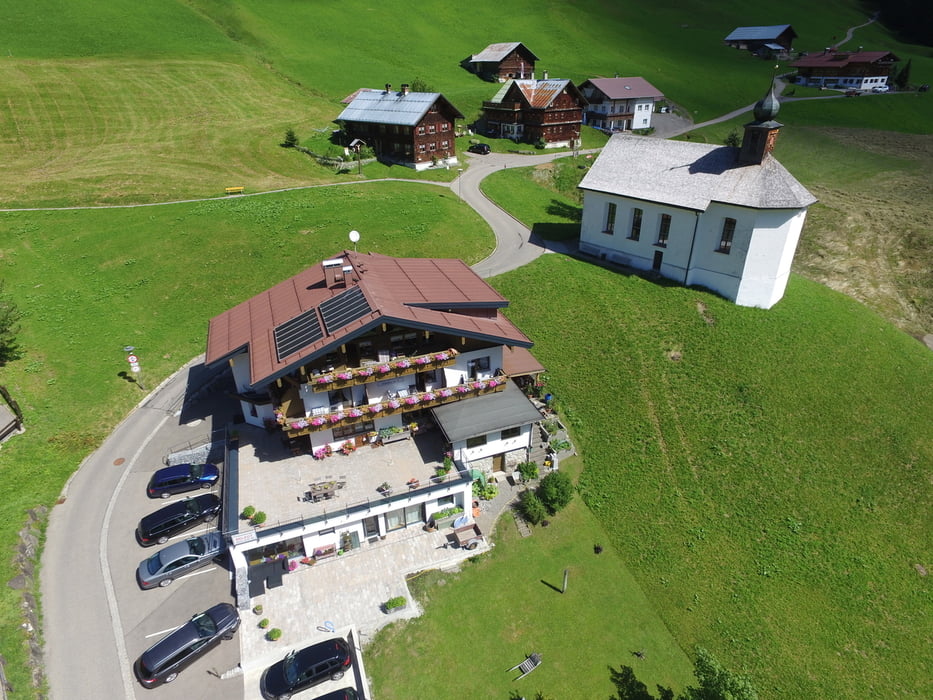 6 Hutten tour Kleinwalsertal, Mittelberg - Baad
