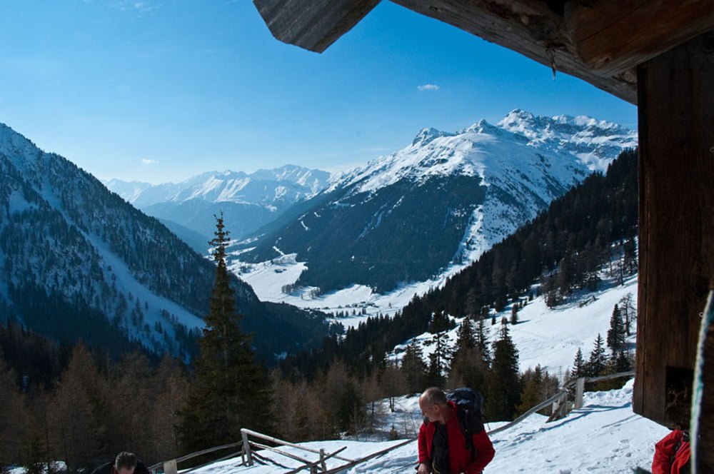 Schneeschuhwanderung von Asten zur Traminner Alm in Südtirol