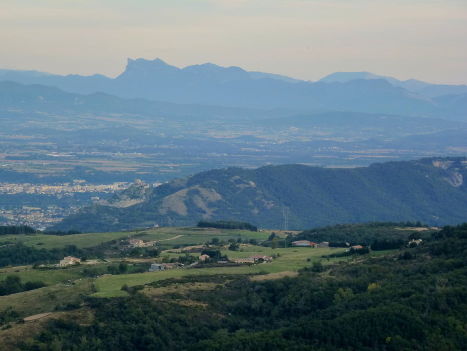 Ardeche: von Saint-Romain-de-Lerps über Saint-Péray zum Château de Crussol
