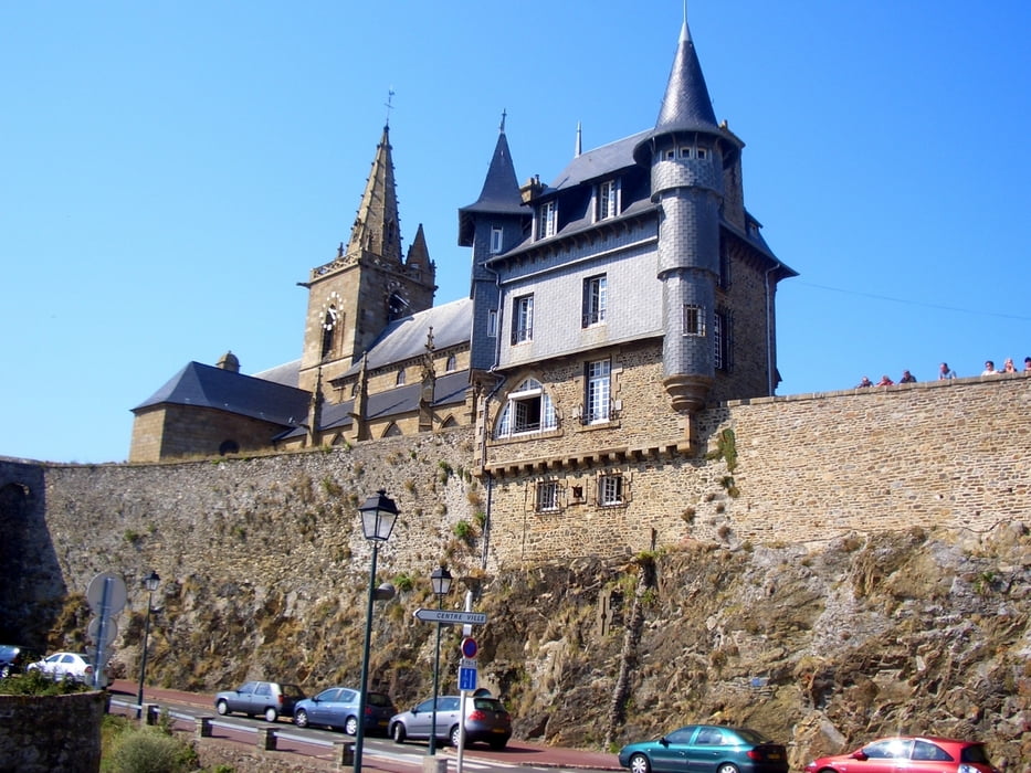 Julloville - La Mouche