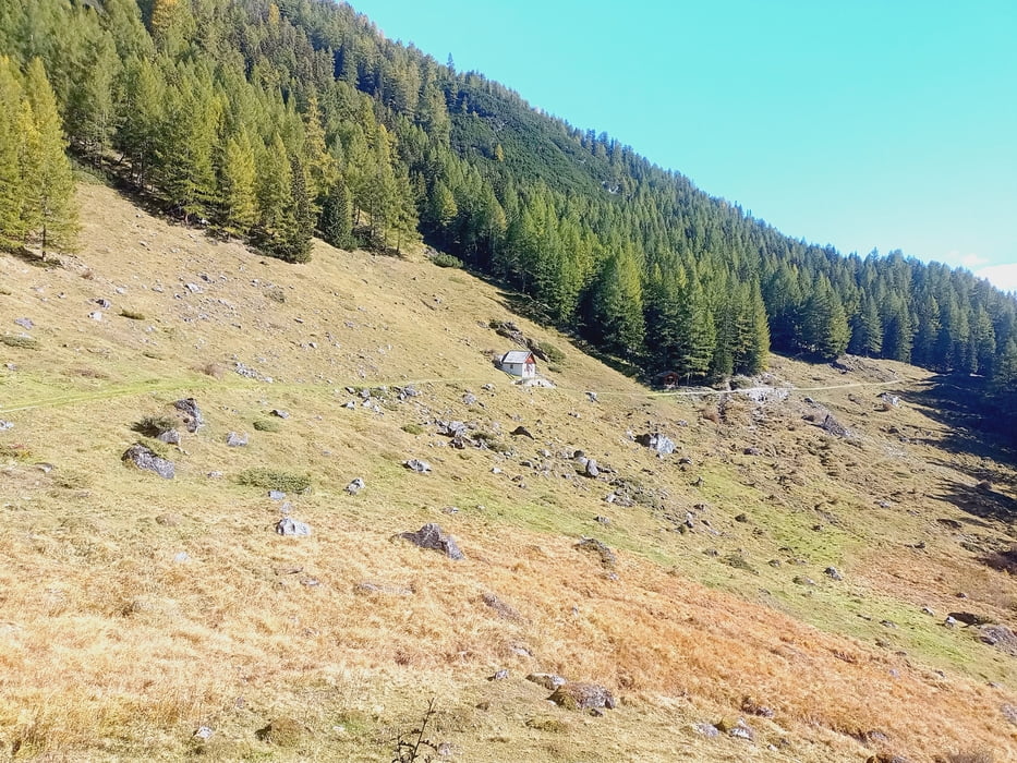 Wasserfall, Aussichtsplattform und Bricciusquelle