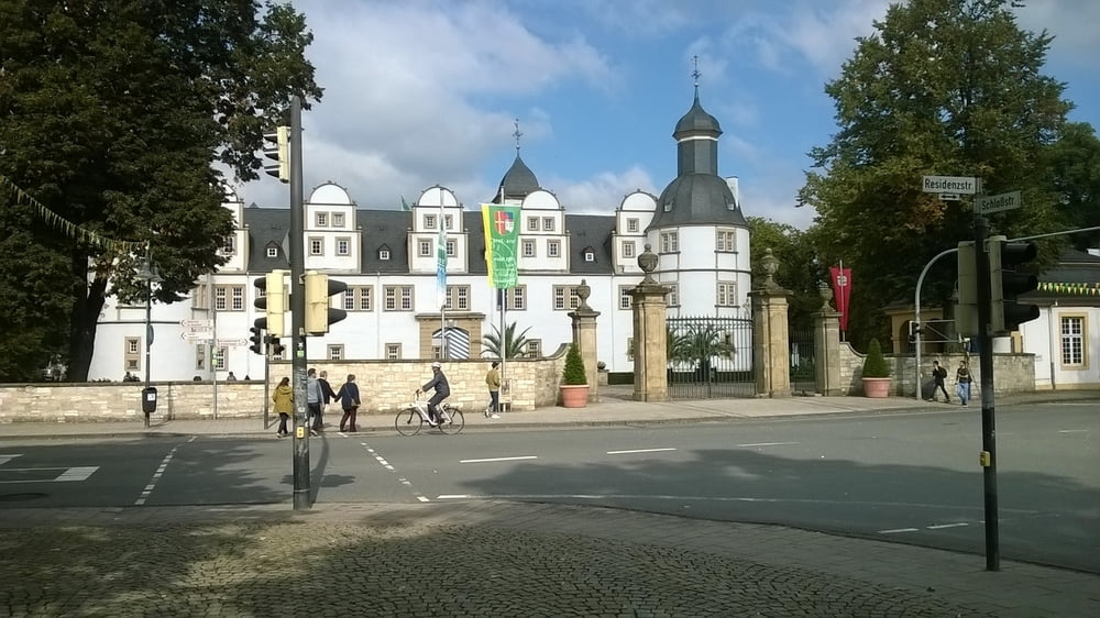 Schloss-Neuhaus