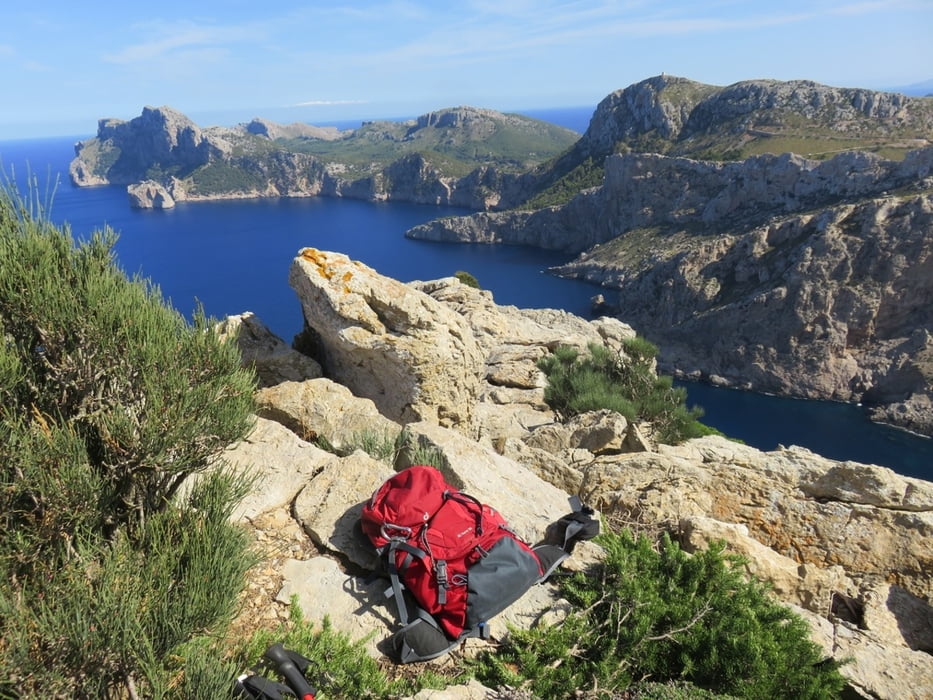 Cala Bóquer mit Gipfelbesteigung