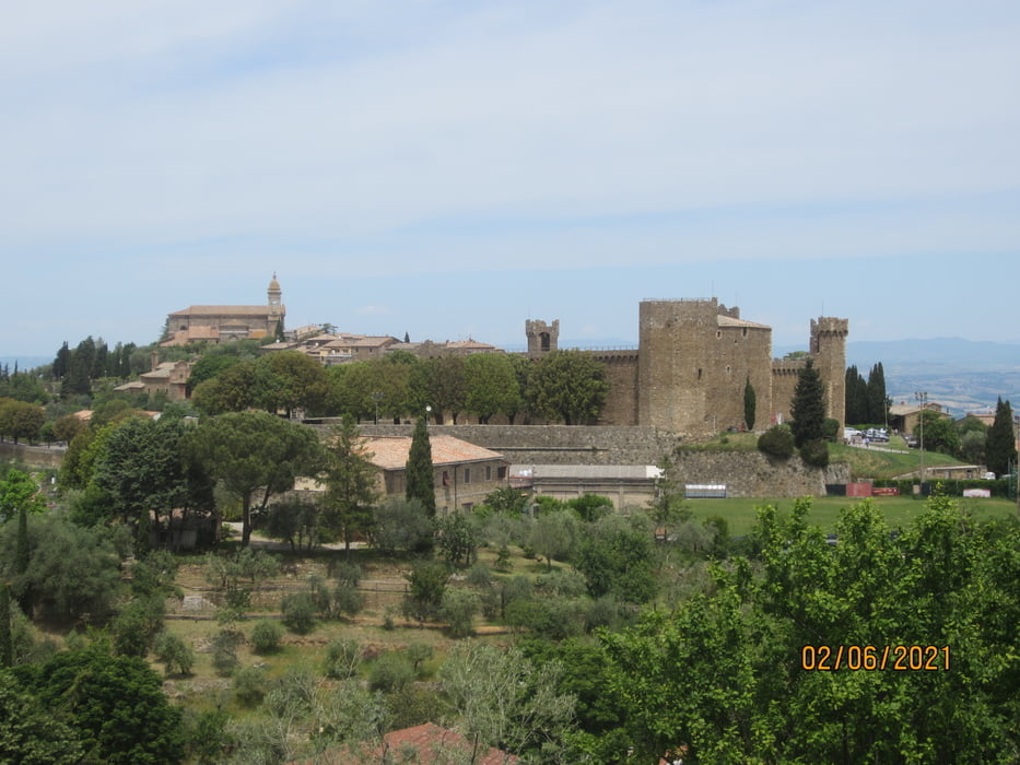 San Quirico d`Orcia-Castelnuovo-Montalcino-San Quirico