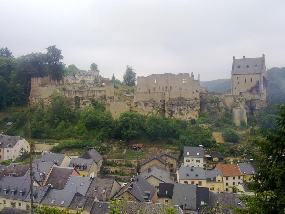 Vaste Route Laroschette Luxembourg 26 km.