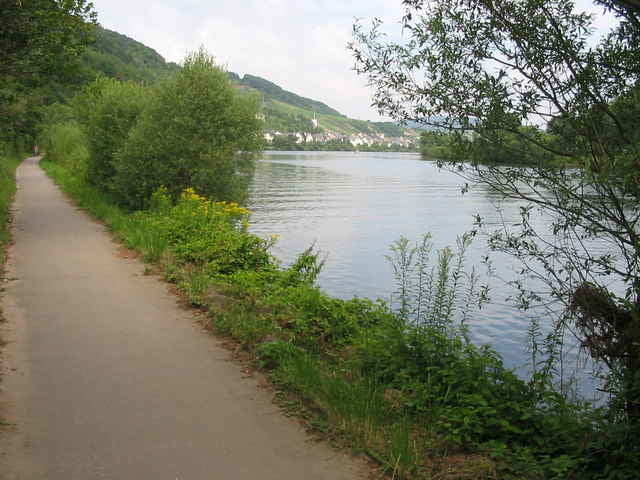 Rund um den Hundsrück (Trier, Koblenz, Bingen, Dreisbach, Trier)